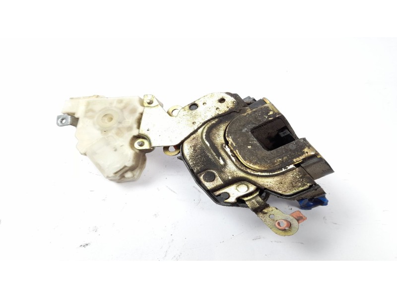 Recambio de cerradura puerta delantera izquierda para nissan almera ii hatchback (n16) 2.2 di referencia OEM IAM 8055361066 8055