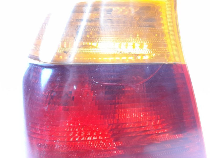 Recambio de piloto trasero izquierdo para bmw serie 3 berlina (e46) 320d referencia OEM IAM 230021L1 83649212A01572 