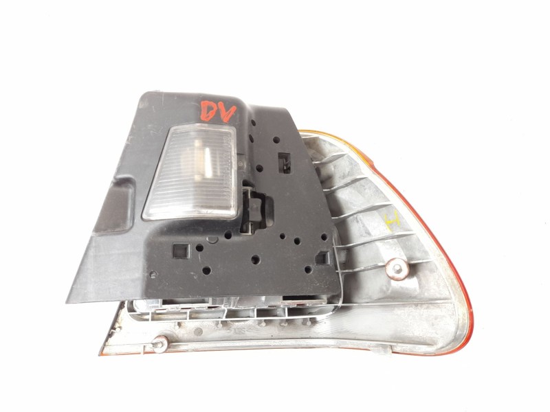 Recambio de piloto trasero izquierdo para bmw serie 3 berlina (e46) 320d referencia OEM IAM 230021L1 83649212A01572 