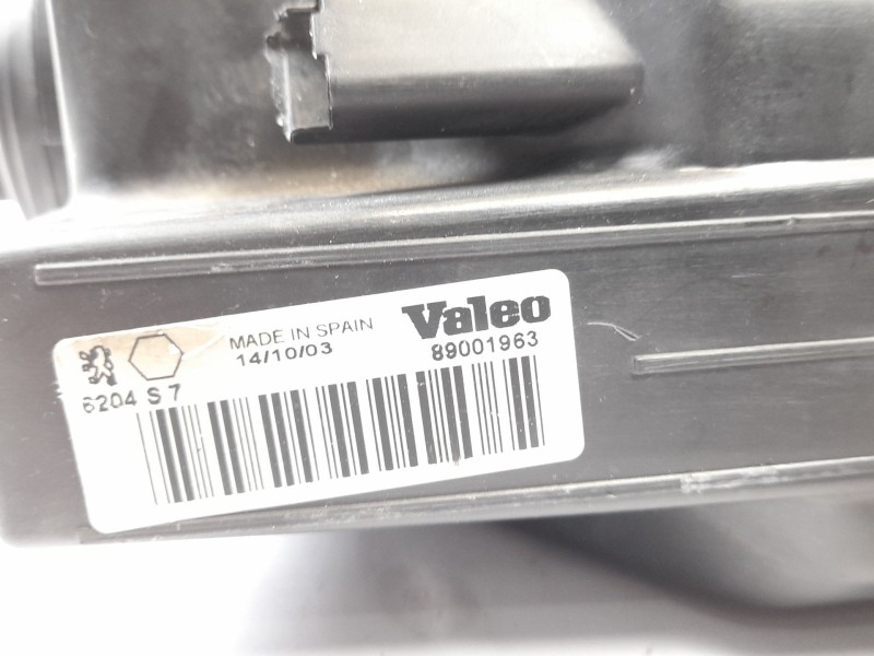 Recambio de faro izquierdo para peugeot 206 fastback (2a/c) 1.9 d referencia OEM IAM 89001963 6204S7 