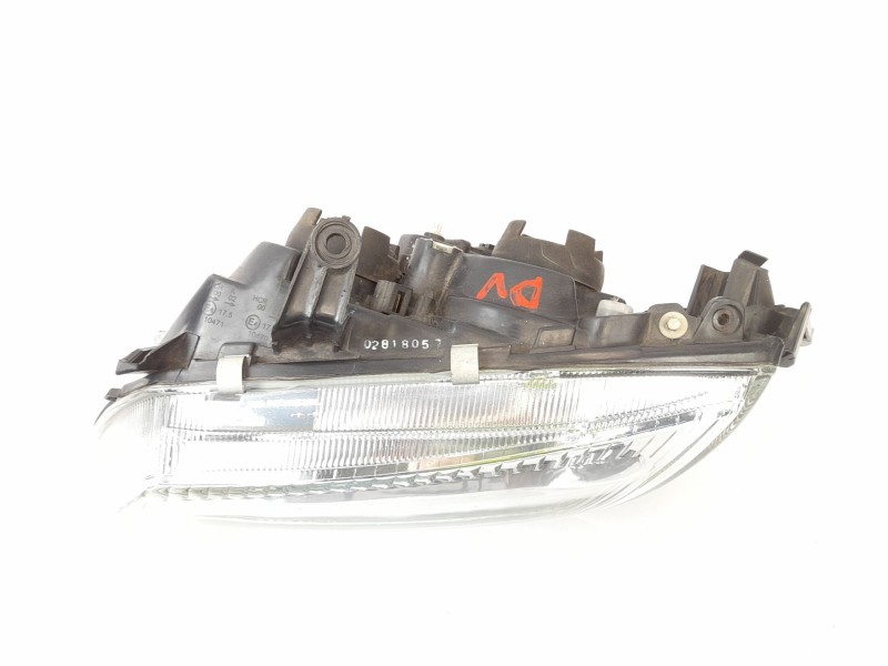 Recambio de faro izquierdo para nissan almera ii hatchback (n16) 1.8 referencia OEM IAM 082151188L  