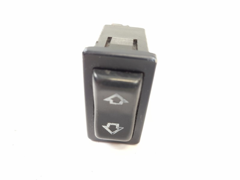 Recambio de mando elevalunas delantero derecho para microcar virgo 0.5 d referencia OEM IAM   
