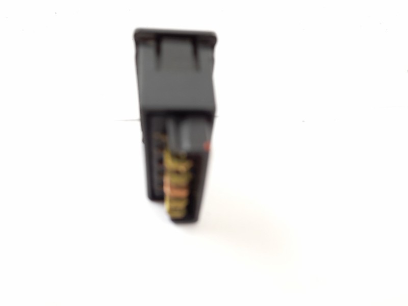 Recambio de mando elevalunas delantero derecho para microcar virgo 0.5 d referencia OEM IAM   