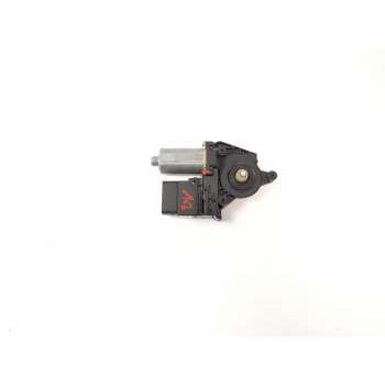 MOTOR ELEVALUNAS TRASERO DERECHO 0130821696 