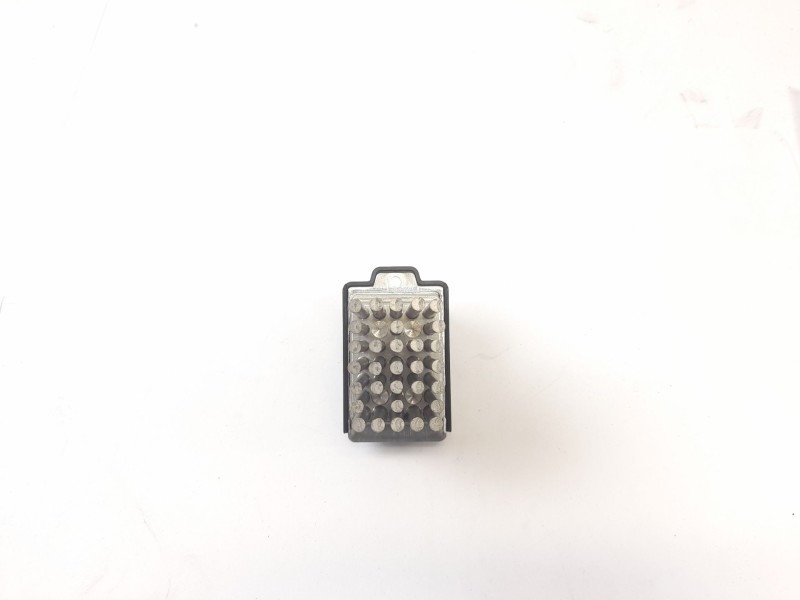 Recambio de resistencia calefaccion para audi a6 c5 (4b2) 2.5 tdi referencia OEM IAM 4B0820521  