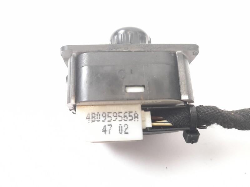 Recambio de interruptor para audi a6 c5 (4b2) 2.5 tdi referencia OEM IAM 4B0959565  