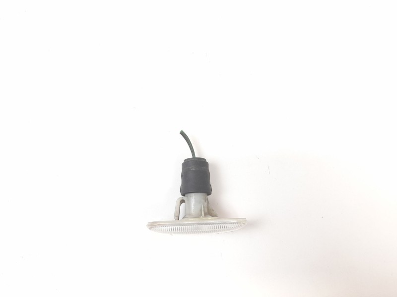 Recambio de piloto lateral derecho para audi a6 c5 (4b2) 2.5 tdi referencia OEM IAM   