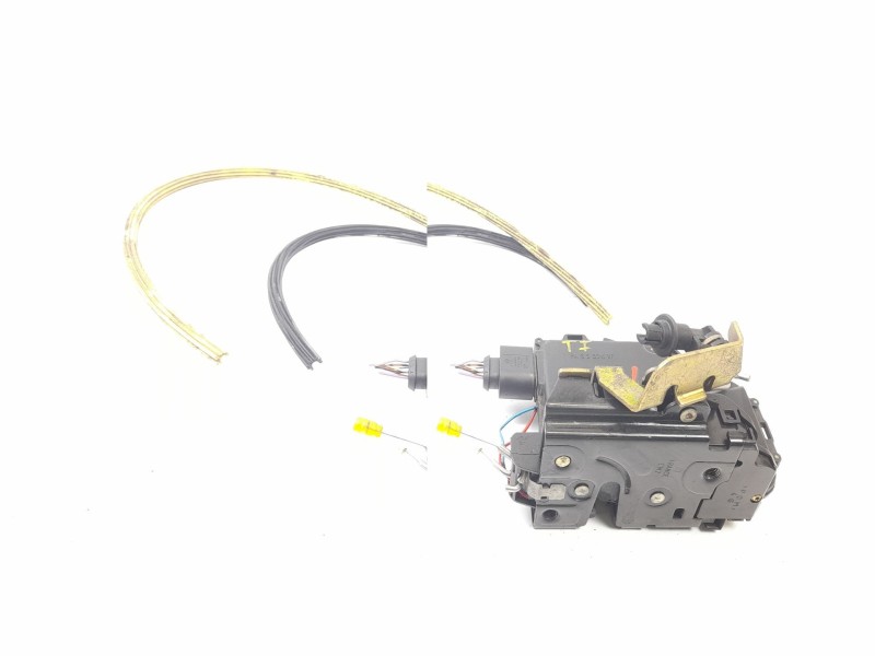 Recambio de cerradura puerta trasera izquierda para audi a6 c5 (4b2) 2.5 tdi referencia OEM IAM   
