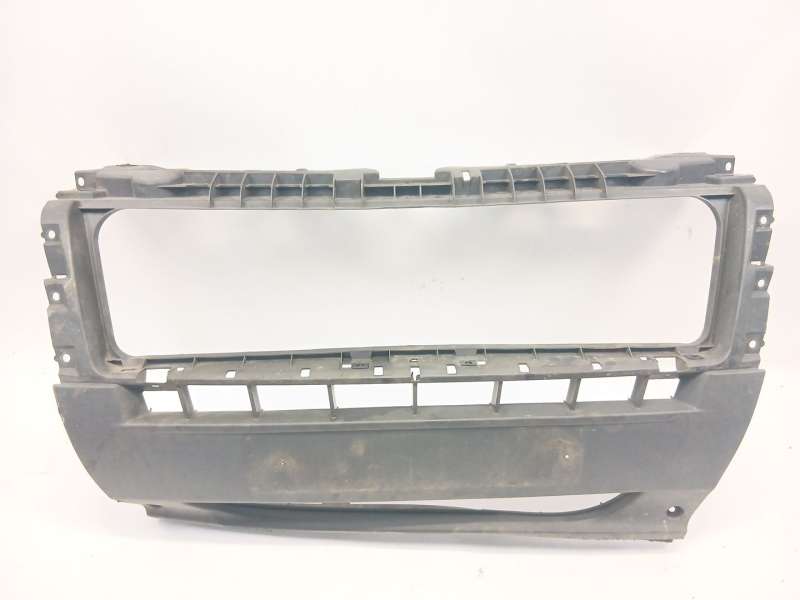 PARAGOLPES DELANTERO 1305760070 