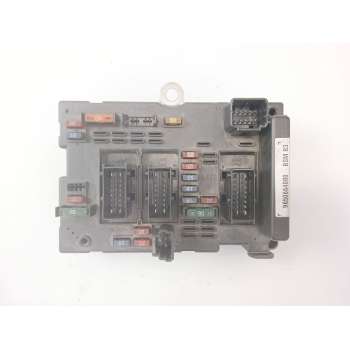 CAJA RELES / FUSIBLES 9650664080 