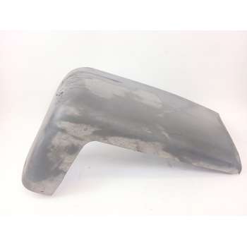 PUNTERA PARAGOLPES TRASERA DERECHA YC15-17926-AE 