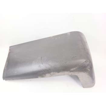 PUNTERA PARAGOLPES TRASERA IZQUIERDA YC15-17927-AE 
