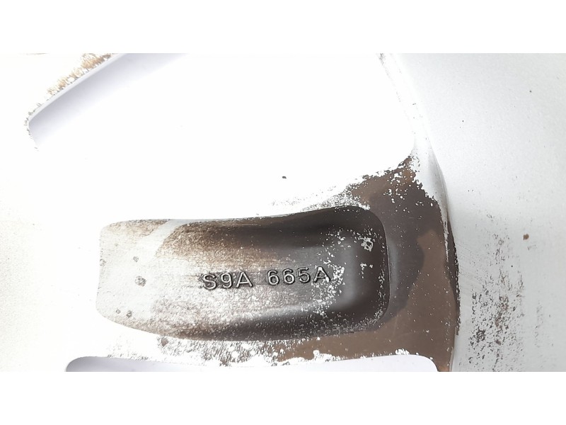 Recambio de llanta para honda cr-v (rd8) 2.2 ctdi referencia OEM IAM S9A665A 42700SCAG72 