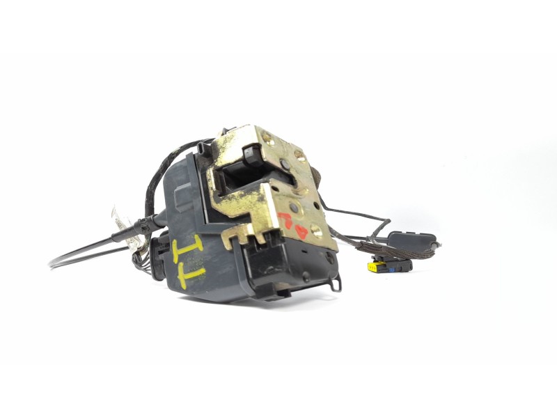 Recambio de cerradura puerta trasera izquierda para renault scenic ii 1.9 dci diesel referencia OEM IAM 8200235839  