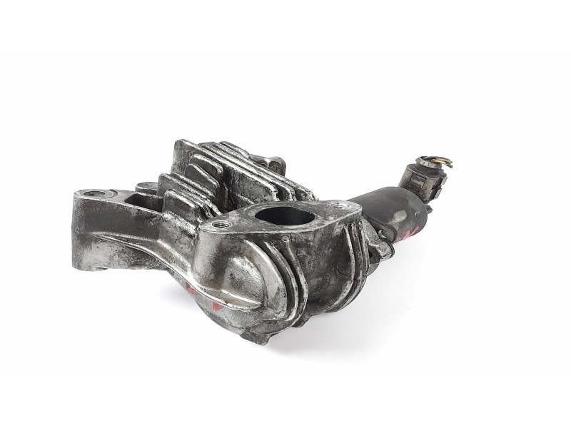 Recambio de valvula egr para renault scenic ii 1.9 dci diesel referencia OEM IAM 70007504  