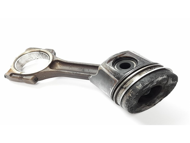 Recambio de piston para renault scenic ii 1.9 dci diesel referencia OEM IAM   