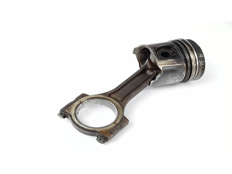 Recambio de piston para renault scenic ii 1.9 dci diesel referencia OEM IAM   
