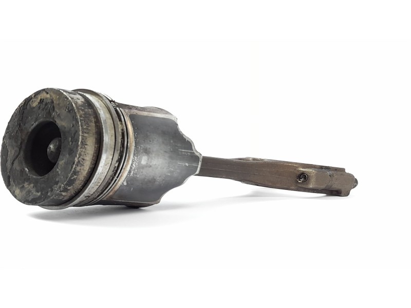 Recambio de piston para renault scenic ii 1.9 dci diesel referencia OEM IAM   