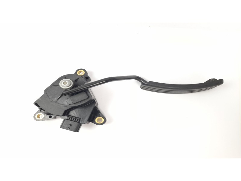 Recambio de pedal acelerador para renault scenic ii 1.5 dci diesel referencia OEM IAM 8200159647  