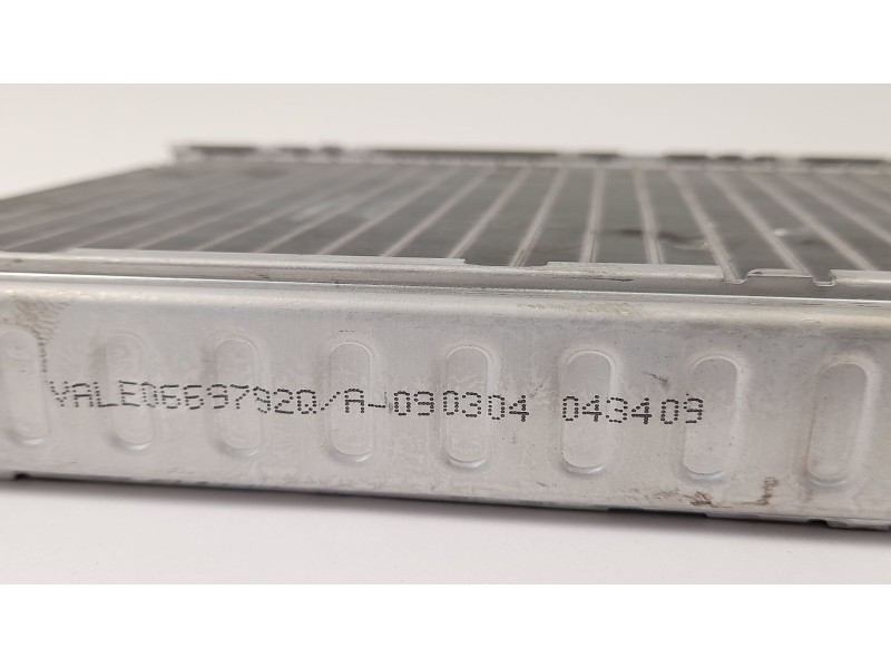 Recambio de radiador calefaccion / aire acondicionado para renault megane iii coupe dynamique referencia OEM IAM 669792Q  
