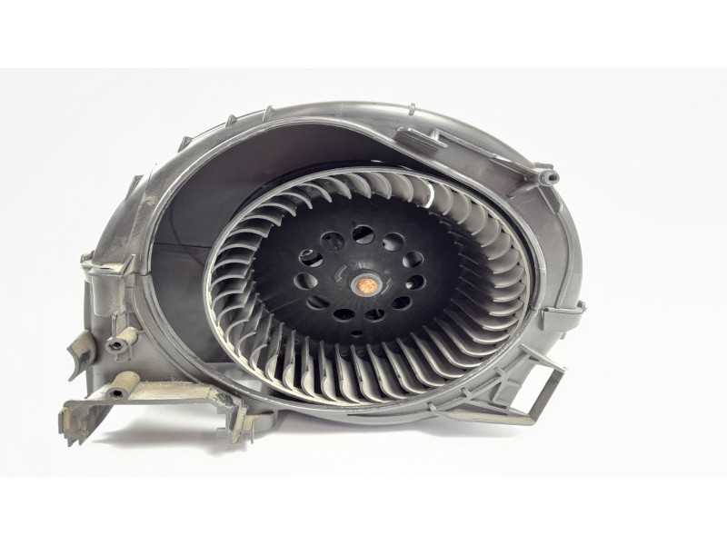Recambio de ventilador calefaccion para renault megane iii coupe dynamique referencia OEM IAM T1001188G  