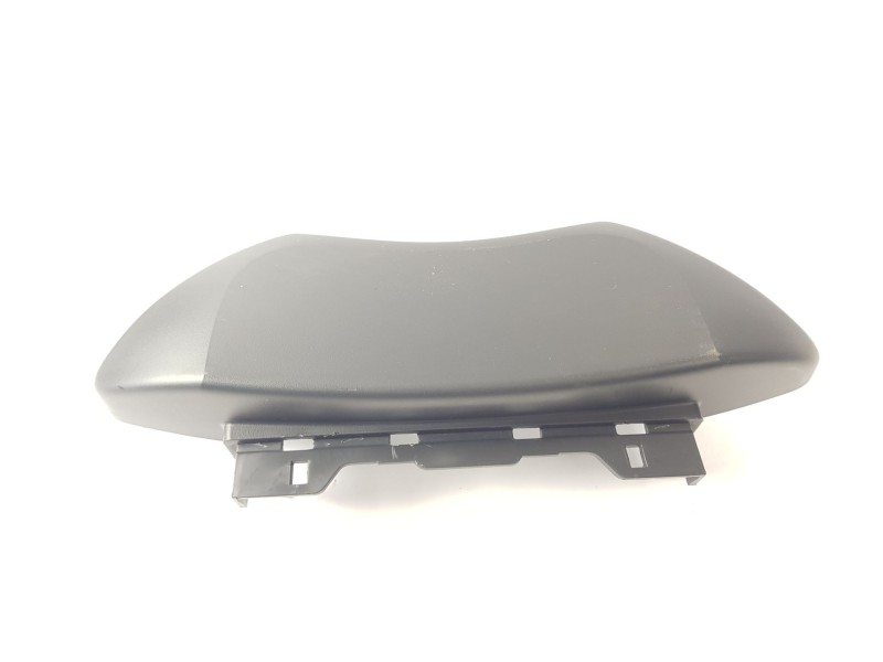 Recambio de molduras delanteras para renault megane iii coupe dynamique referencia OEM IAM 484710005 484710005R 