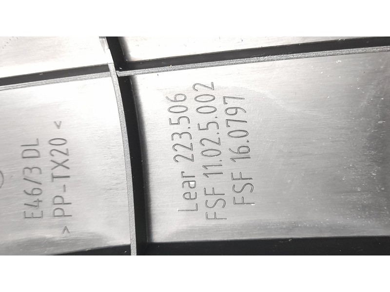 Recambio de moldura para bmw serie 3 touring (e46) 320d referencia OEM IAM 223506 11025002 