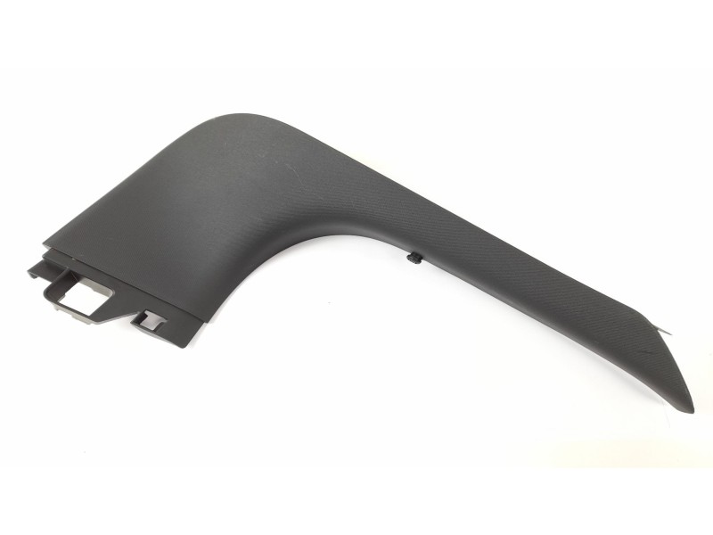 Recambio de guarnecido porton trasero para renault megane iii coupe dynamique referencia OEM IAM 909030006R 634140052 