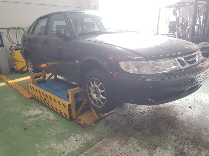 saab 9-3 (ys3d) del año 2000