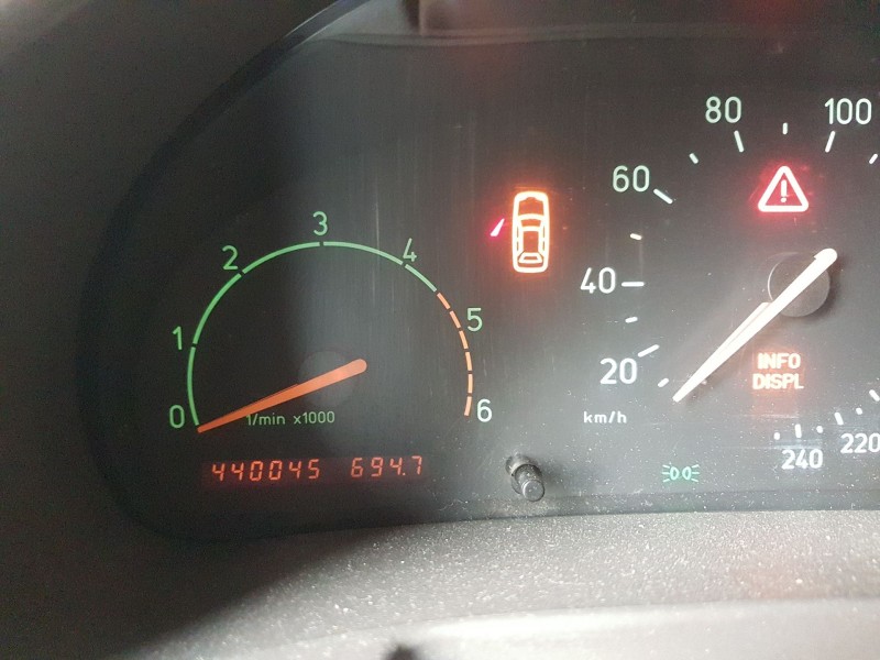 saab 9-3 (ys3d) del año 2000