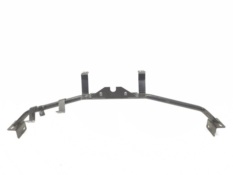Recambio de refuerzo paragolpes delantero para s.m grecav sonique 0.4 referencia OEM IAM   