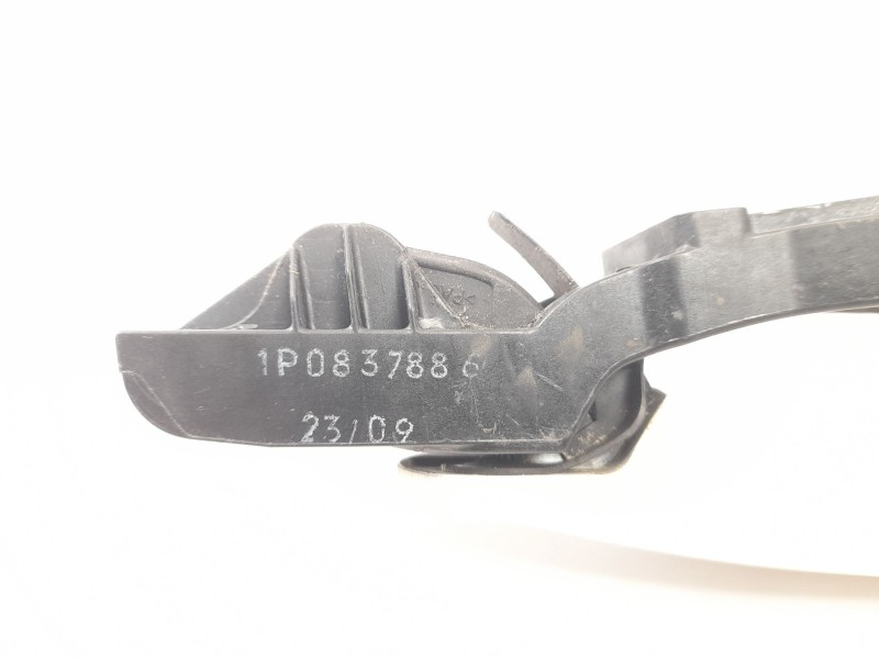 Recambio de maneta exterior delantera derecha para seat leon (1p1) 1.9 tdi referencia OEM IAM 1P0837886  