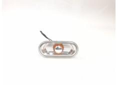 Recambio de piloto lateral derecho para seat leon (1p1) 1.9 tdi referencia OEM IAM 6L0949117A  