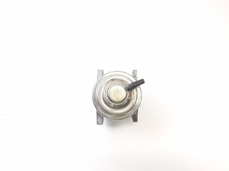 Recambio de valvula egr para seat leon (1p1) 1.9 tdi referencia OEM IAM 93046  