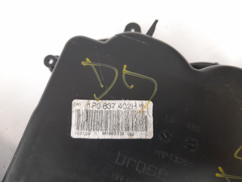 Recambio de elevalunas delantero derecho para seat leon (1p1) 1.9 tdi referencia OEM IAM 1P0837402H  