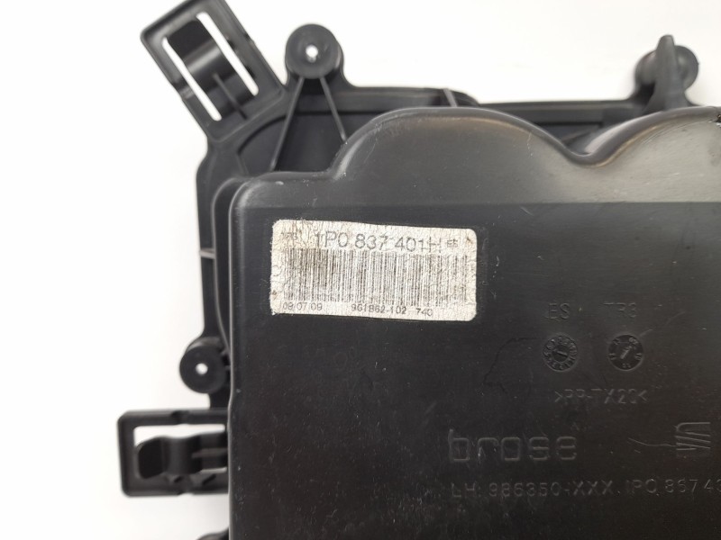 Recambio de elevalunas delantero izquierdo para seat leon (1p1) 1.9 tdi referencia OEM IAM 1P0837401H  