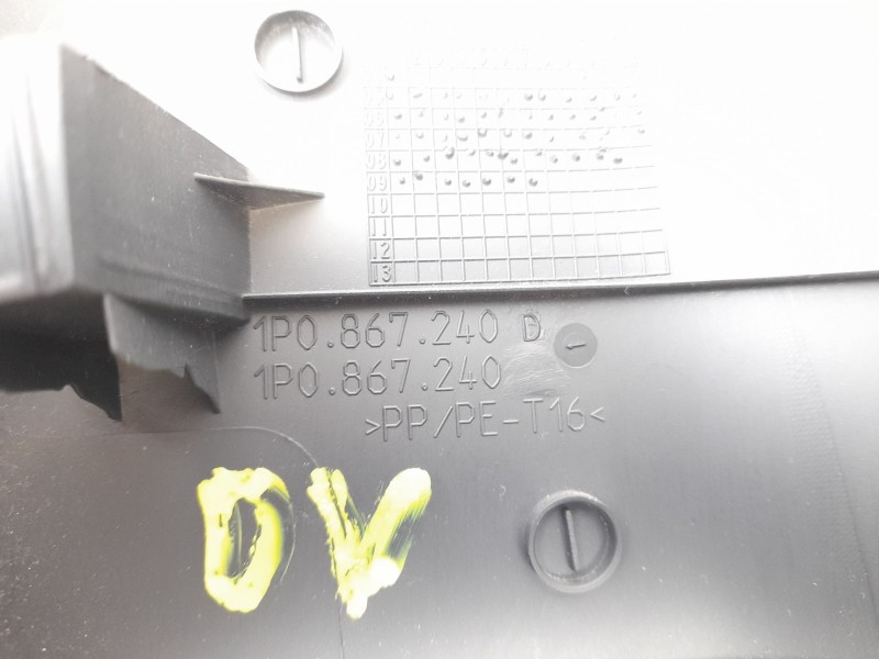 Recambio de moldura para seat leon (1p1) 1.9 tdi referencia OEM IAM 1P0867240D 1P0867240 