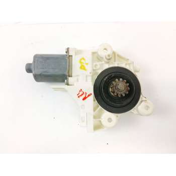 MOTOR ELEVALUNAS DELANTERO DERECHO 0130822216 
