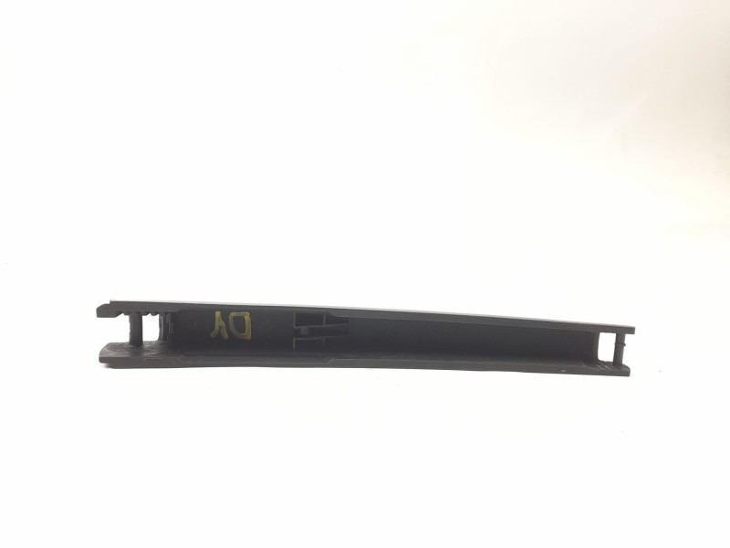 Recambio de brazo limpia trasero para seat leon (1p1) 1.9 tdi referencia OEM IAM   
