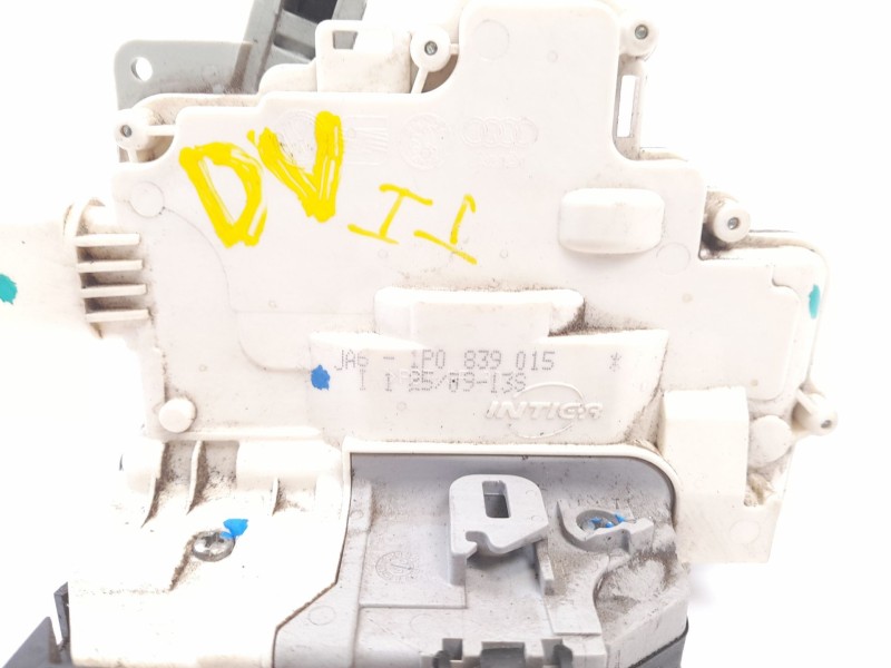 Recambio de cerradura puerta trasera izquierda para seat leon (1p1) 1.9 tdi referencia OEM IAM 1P0839015  