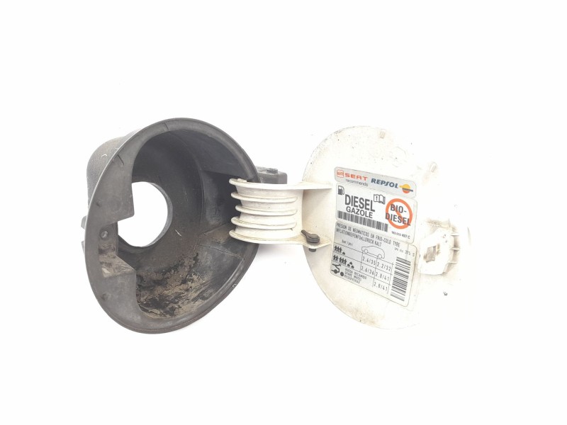 Recambio de tapa exterior combustible para seat leon (1p1) 1.9 tdi referencia OEM IAM 1P0809905  