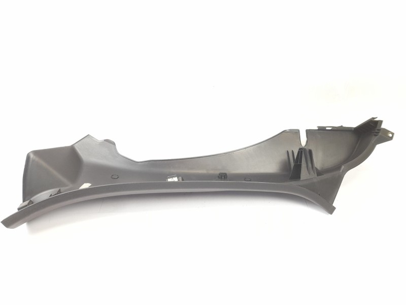Recambio de moldura para seat leon (1p1) 1.9 tdi referencia OEM IAM 1P0867766G  