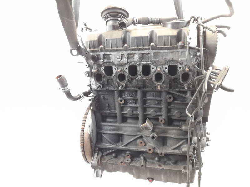 Recambio de despiece motor para seat leon (1p1) 1.9 tdi referencia OEM IAM 26016947  