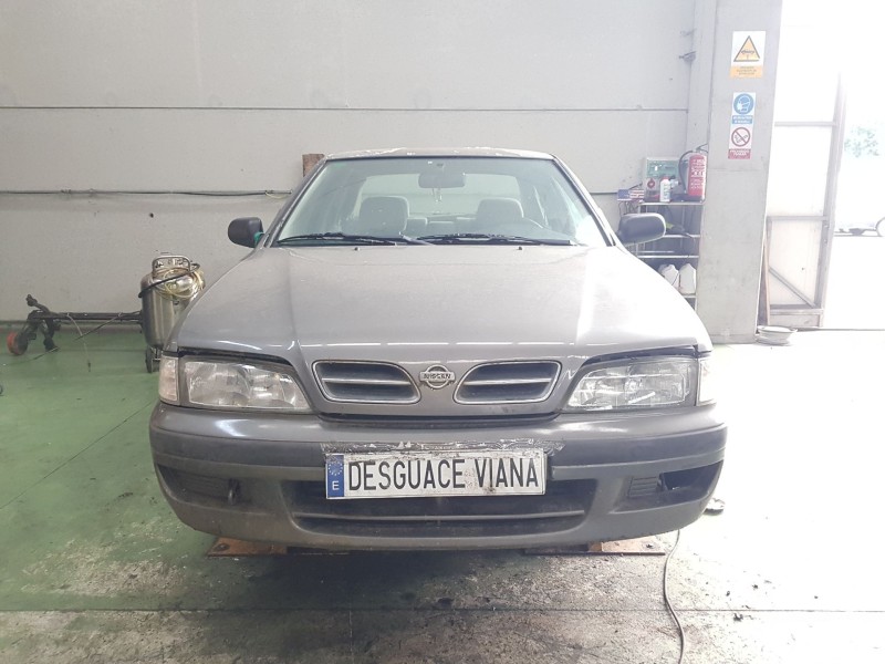 nissan primera berlina (p11) del año 1996