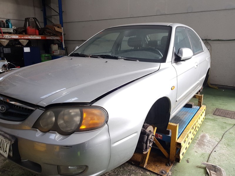 kia shuma ii sedán (fb) del año 2001
