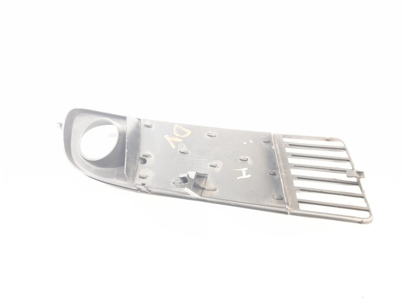 Recambio de rejilla paragolpes izquierdo para audi a6 c5 (4b2) 2.5 tdi referencia OEM IAM 4B0807681JL  