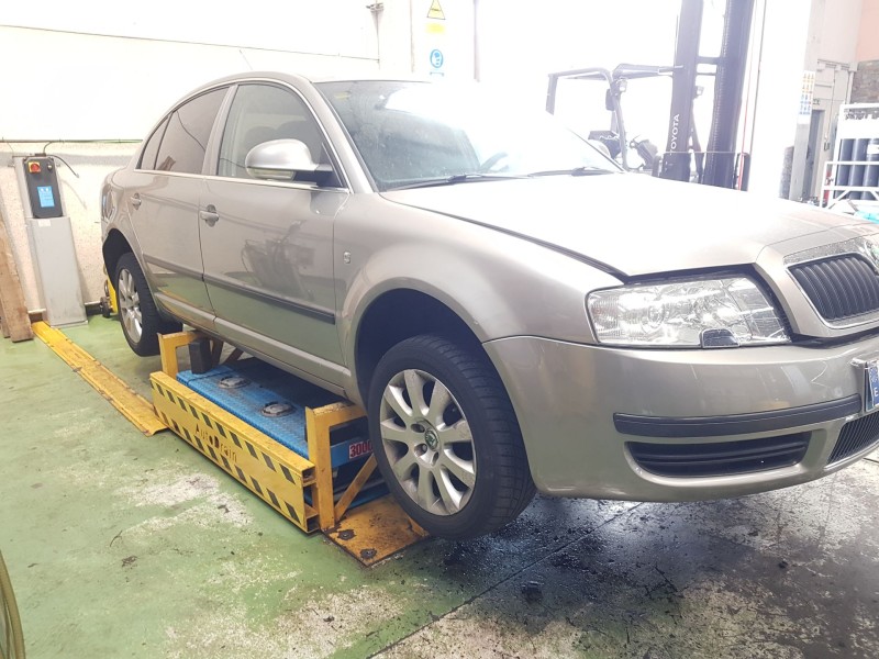 skoda superb (3u4) del año 2002