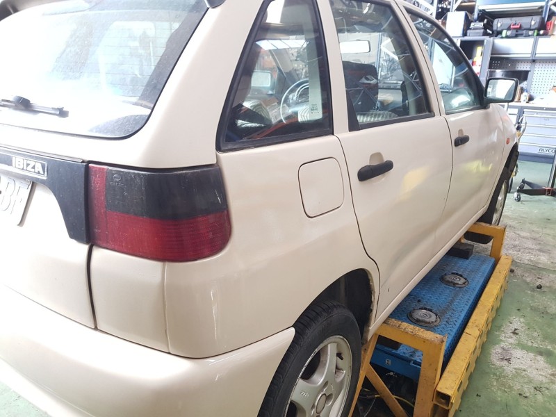 seat ibiza (6k1) del año 1999