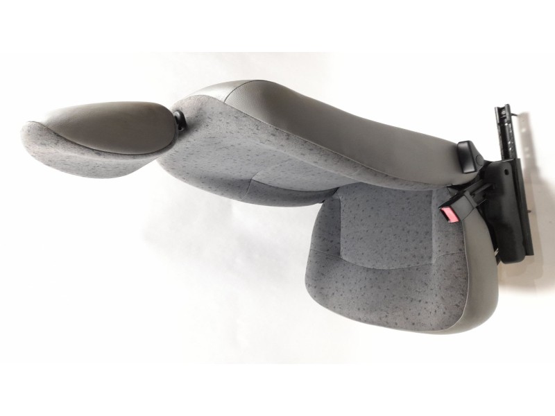 Recambio de asiento delantero derecho para renault kangoo (f/kc0) authentique 4x4 referencia OEM IAM   