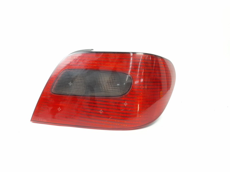 Recambio de piloto trasero derecho para citroen xsara (n1) 2.0 hdi 90 referencia OEM IAM 2534D  